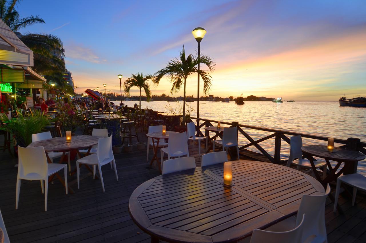 Hotel Kooler Inn Kota Kinabalu Eksteriør billede